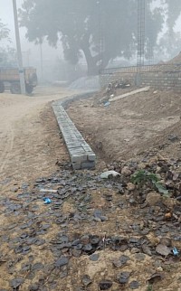 ग्राम सभा रकौली जनपद मऊ अतिक्रमण युक्त सार्वजनिक भूमि