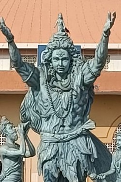 कपिल मुनि आश्रम में स्थित शिव जी कीमूर्ति